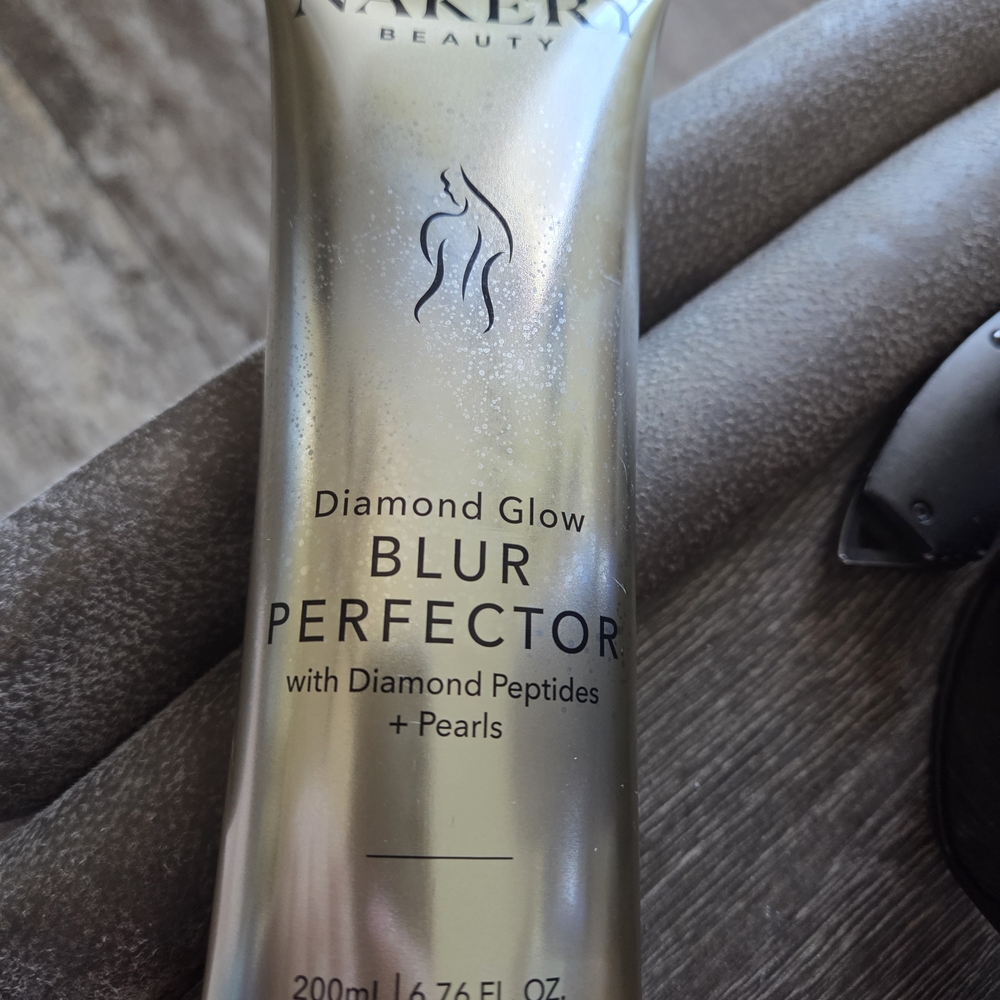 Nakery Beauty Diamond Glow Blur Perfector - Silver